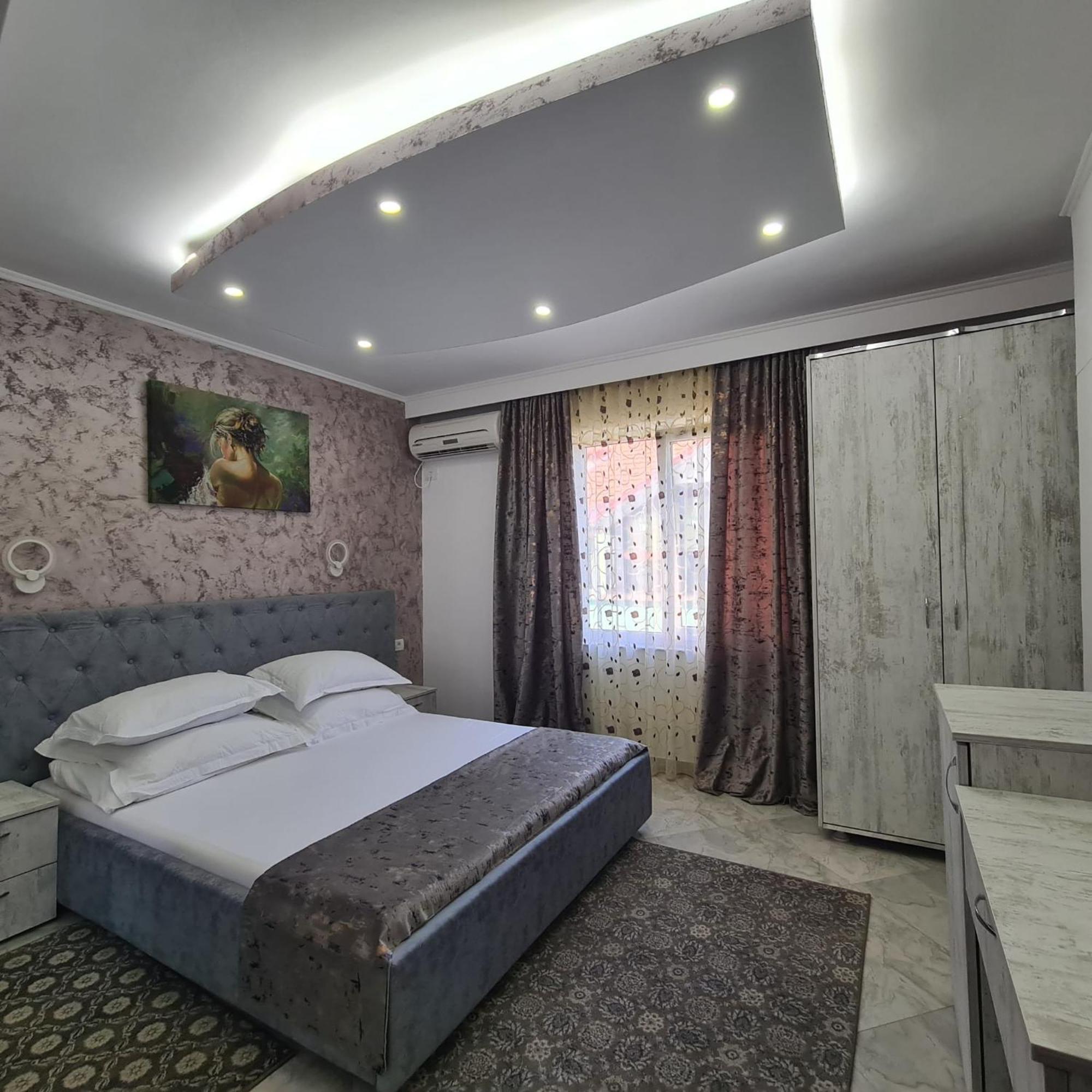 Casa Bianca 호텔 Două Mai 외부 사진
